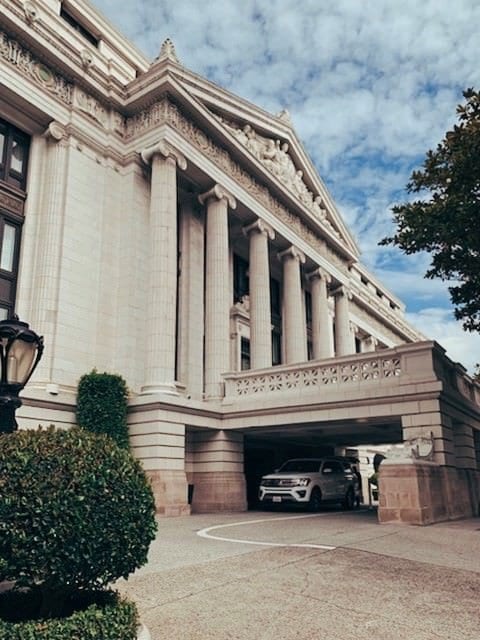 Exterior of the historic Ritz-Carlton San Francisco